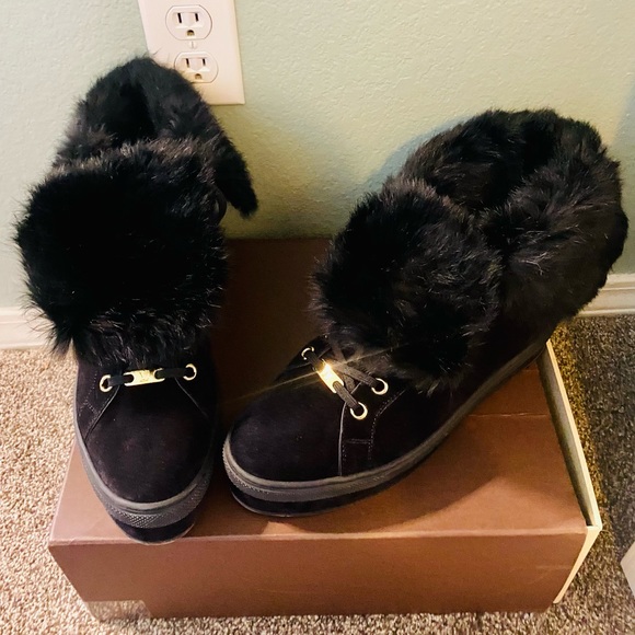 EUC Louis Vuitton Black Suede Rabbit Fur Jazzy High-Top Sneakers - Picture 3 of 15